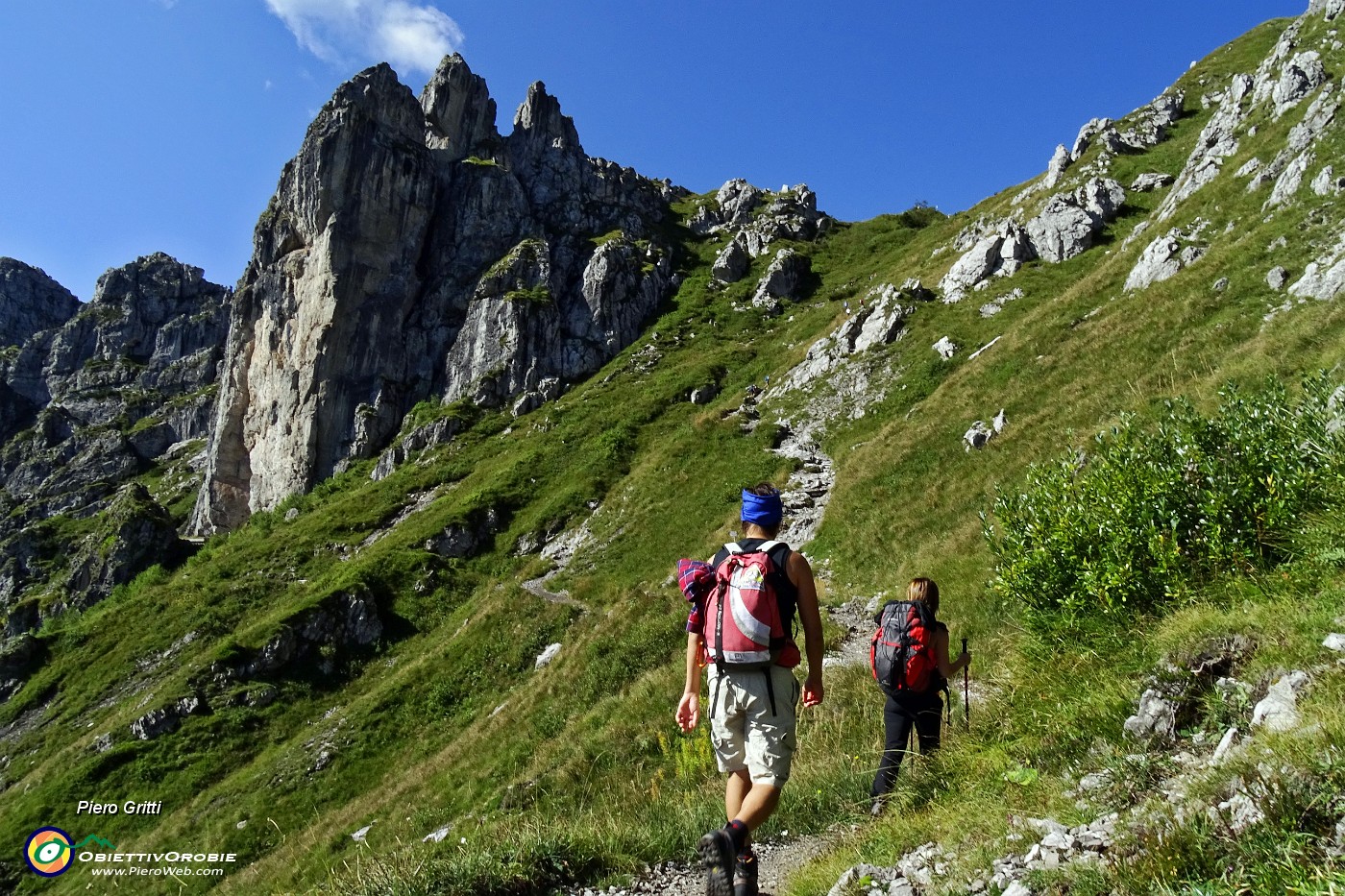 14 Torrione d'Alben con Bivacco Nembrini (1780 m.).JPG -                                